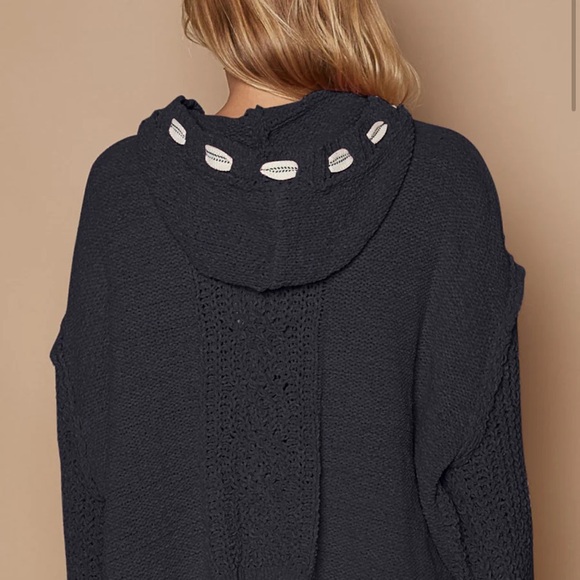 POL Cable Knit Hooded Chenille Sweater L winter boho casual $88 Fp classic fall - Picture 2 of 9